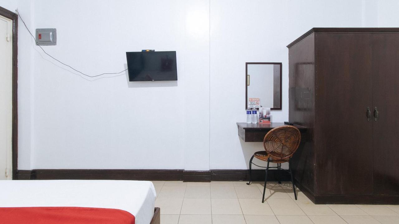 Reddoorz @ Marifa Hotel Angeles Pampanga Dış mekan fotoğraf